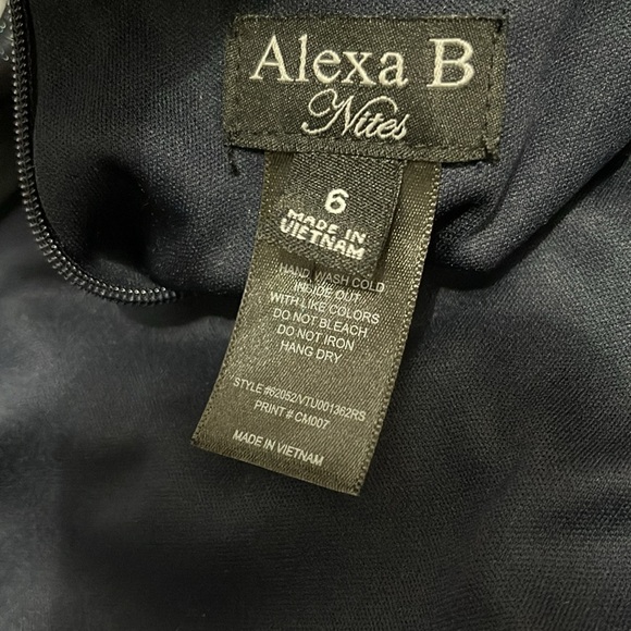 Alexa B Nites Metallic Blue V Neck Maxi Dress Size 6 - Picture 10 of 11